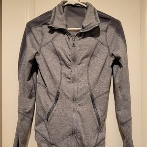 Zella Gray And White Stripe Mesh Zip Up Jacket | Size Small 🏃‍♀️🤸‍♀️🚴‍♂️